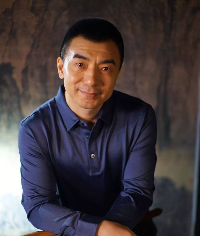 中里巴人
